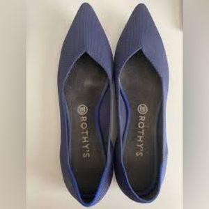 Rothy’s Pointed Toe Consult Blue Size 8.5
